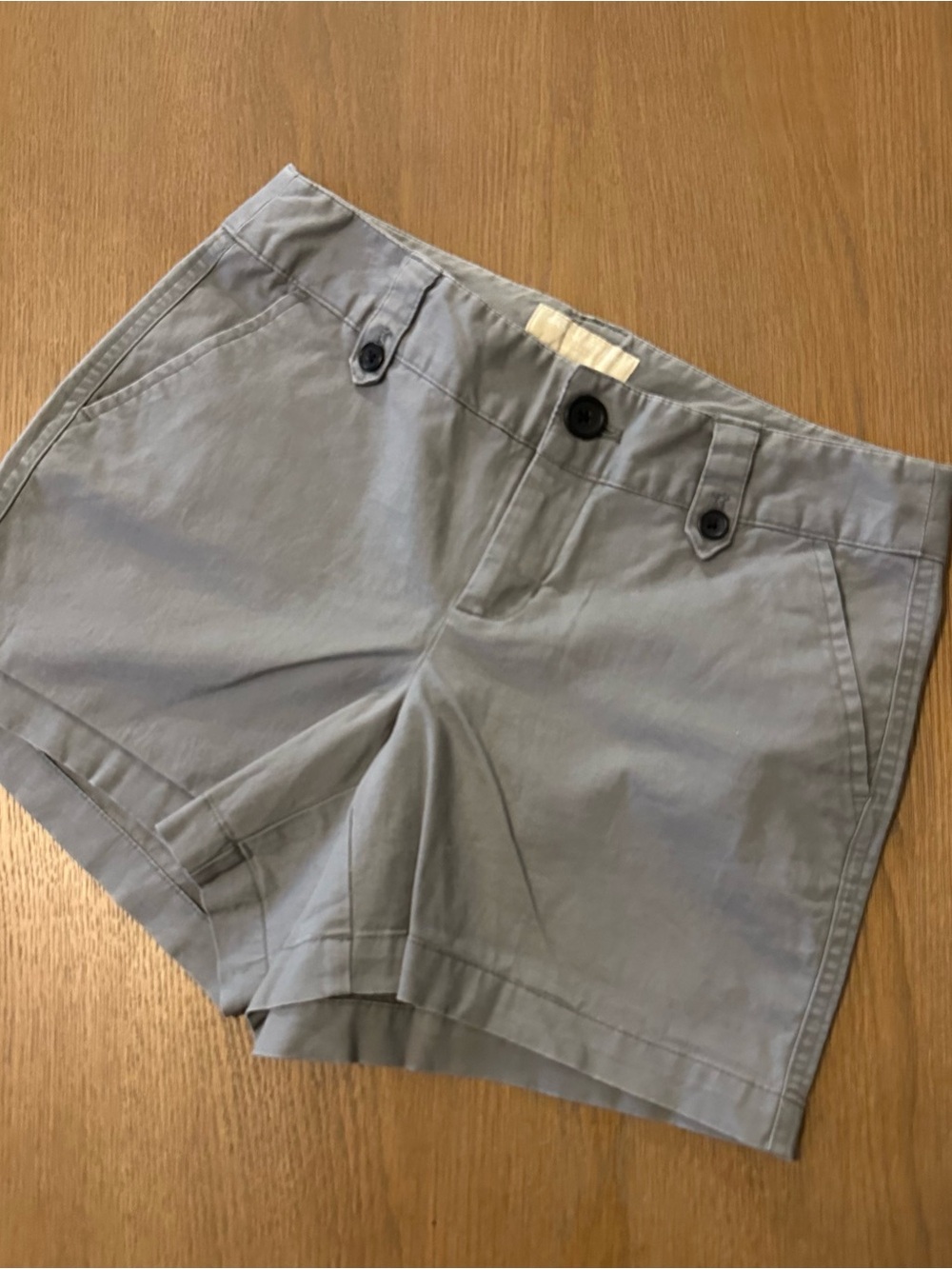 Banana Republic Women’s Gray Casual Chino Shorts